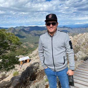 Meet your Posher, Christian